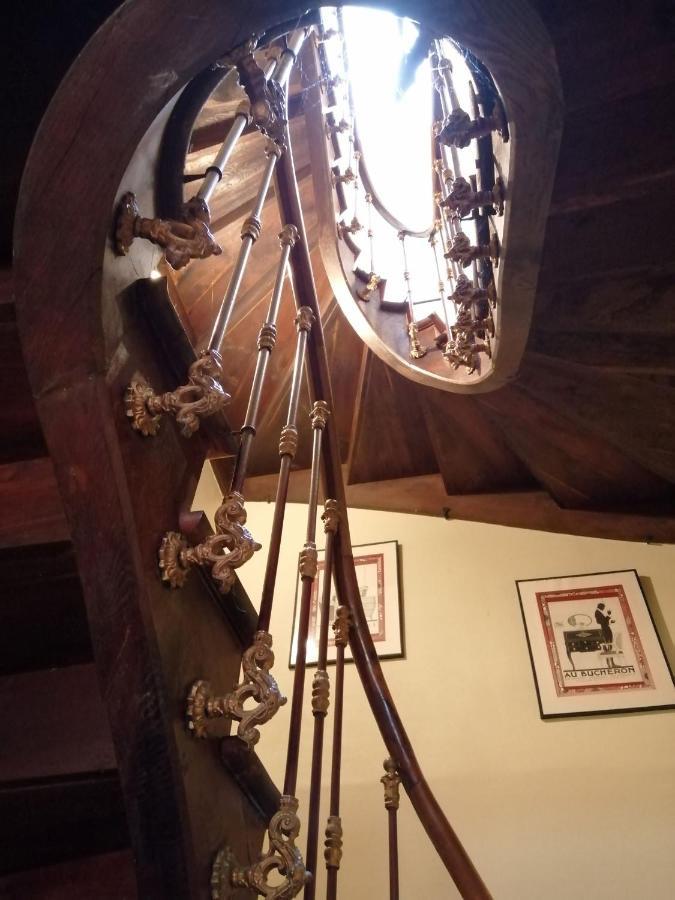 Bed and Breakfast La Jariette Airvault Экстерьер фото